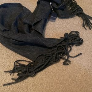 Lucky Brand Solid Grey Brushed Fringe Scarf